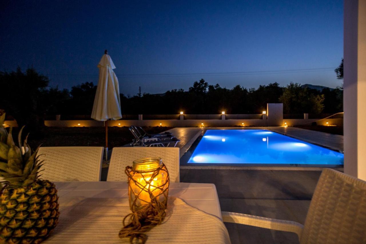 Villa Boviana With Private Swimming Pool Agios Sostis  Exterior photo