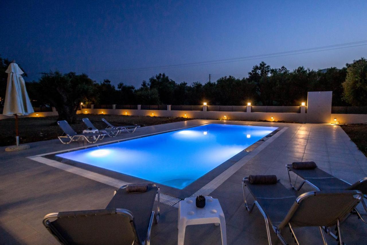 Villa Boviana With Private Swimming Pool Agios Sostis  Exterior photo